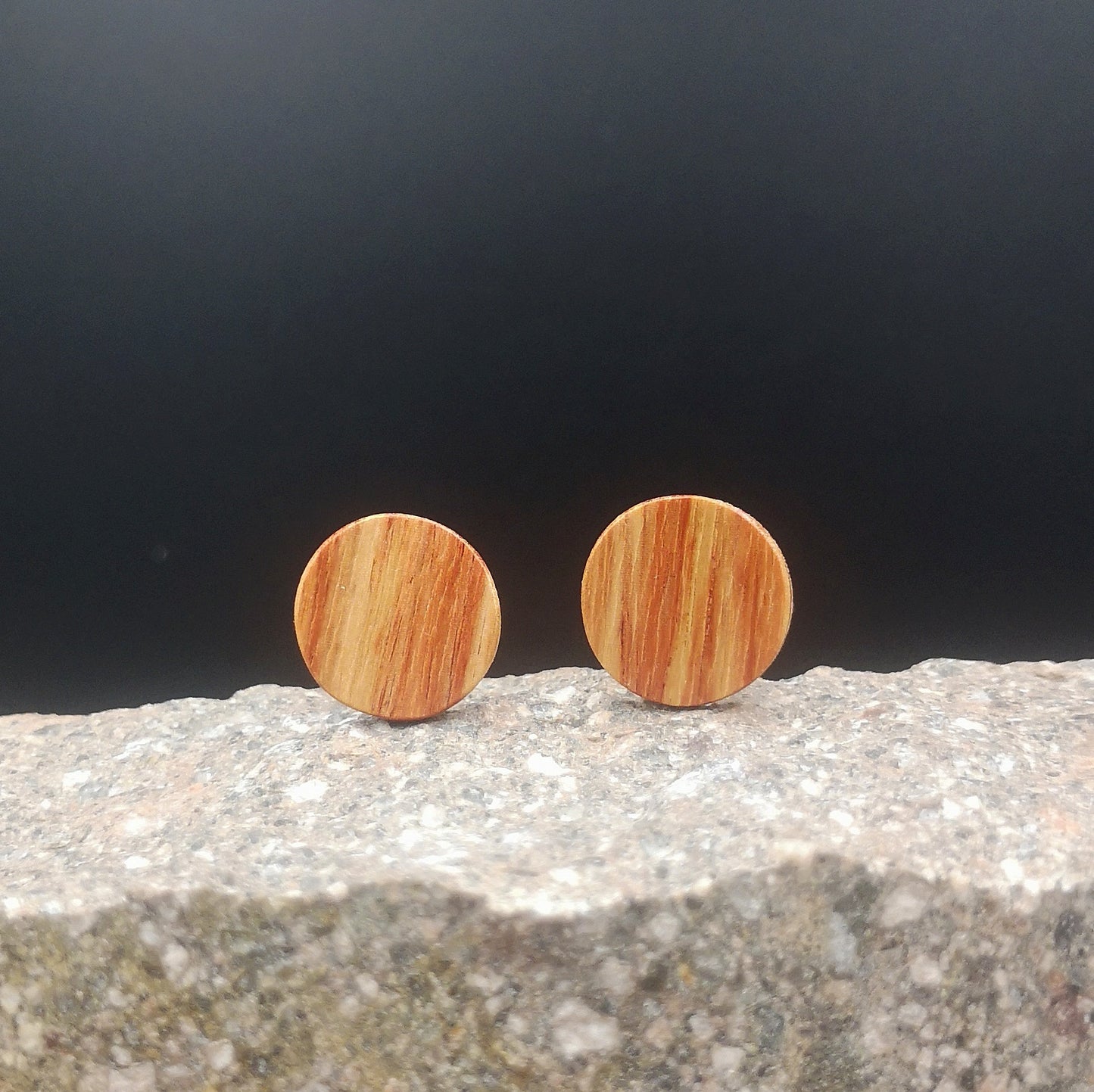 OHRSTECKER "ROSENHOLZ" (M)