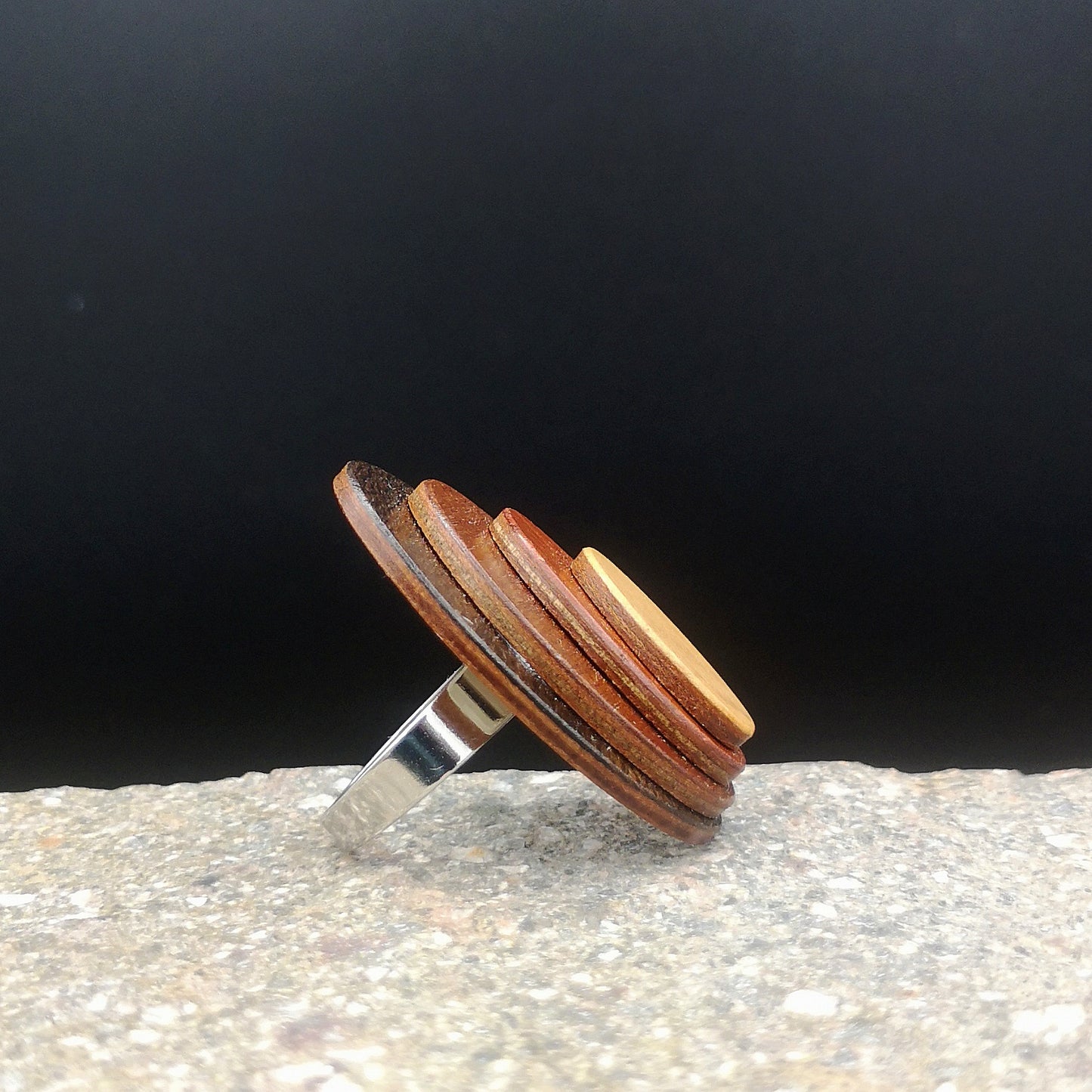 RING "OVAL 1"
