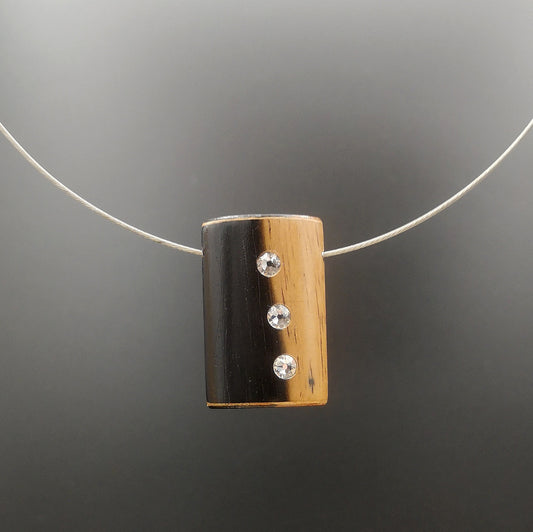 COLLIER "MAKASSAR"
