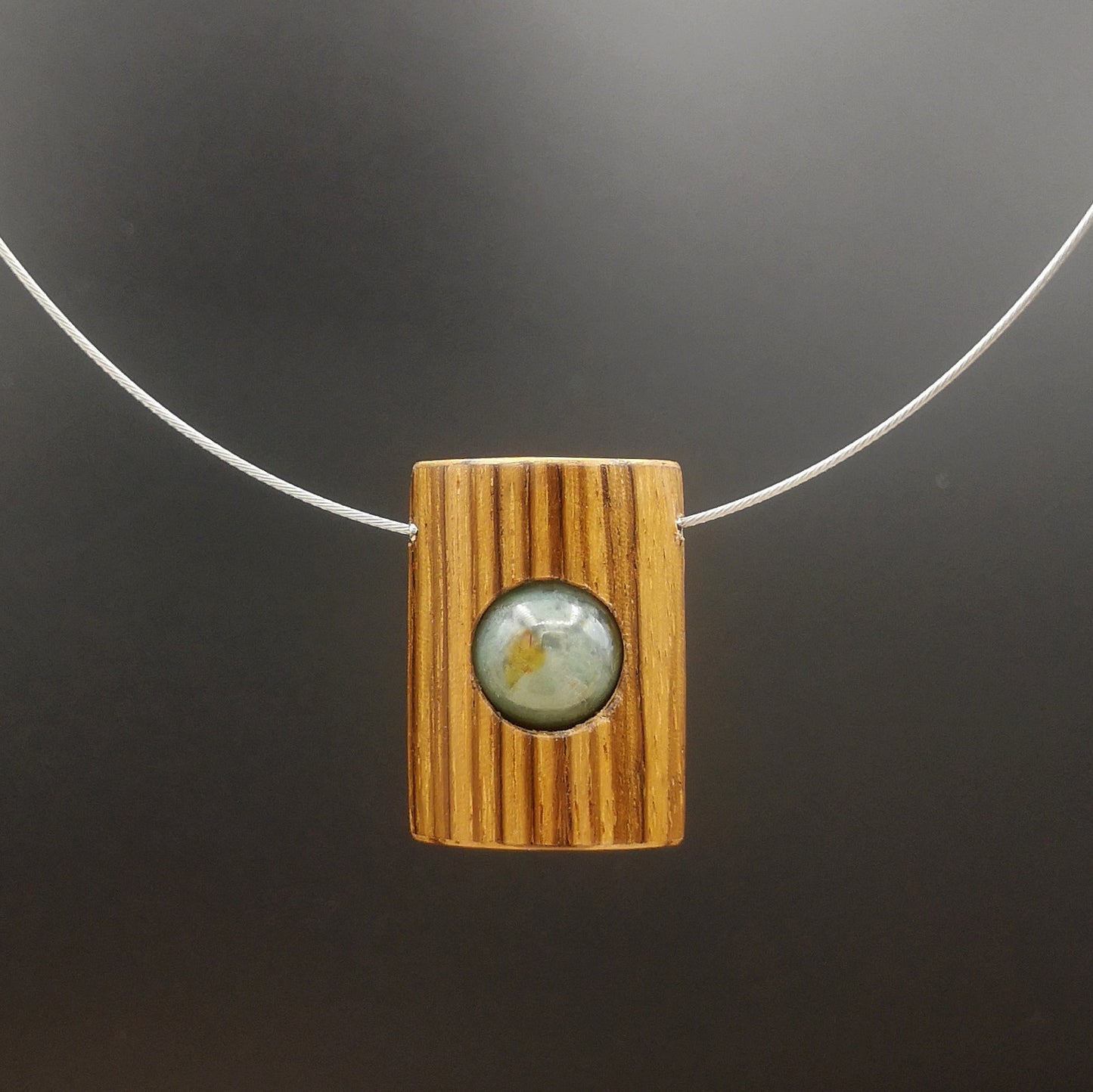 COLLIER "ACHAT / ZEBRANO"